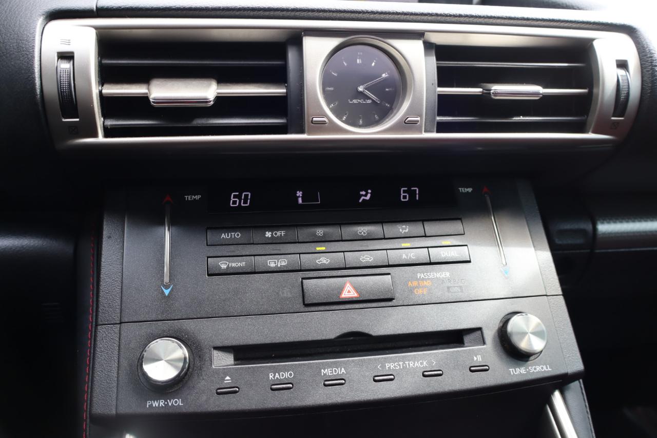 Lexus IS 250 4dr Sport Sdn RWD 2015