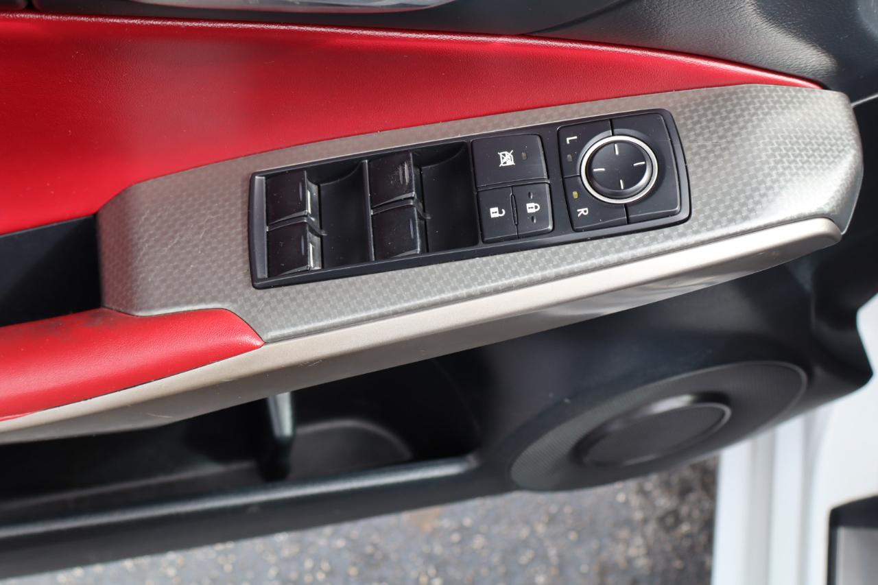 Lexus IS 250 4dr Sport Sdn RWD 2015