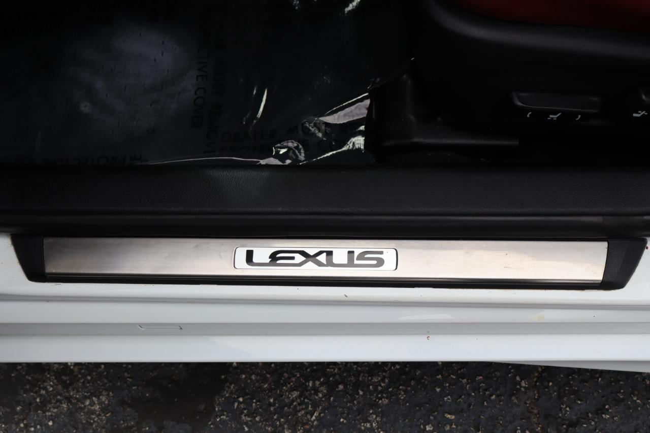 Lexus IS 250 4dr Sport Sdn RWD 2015