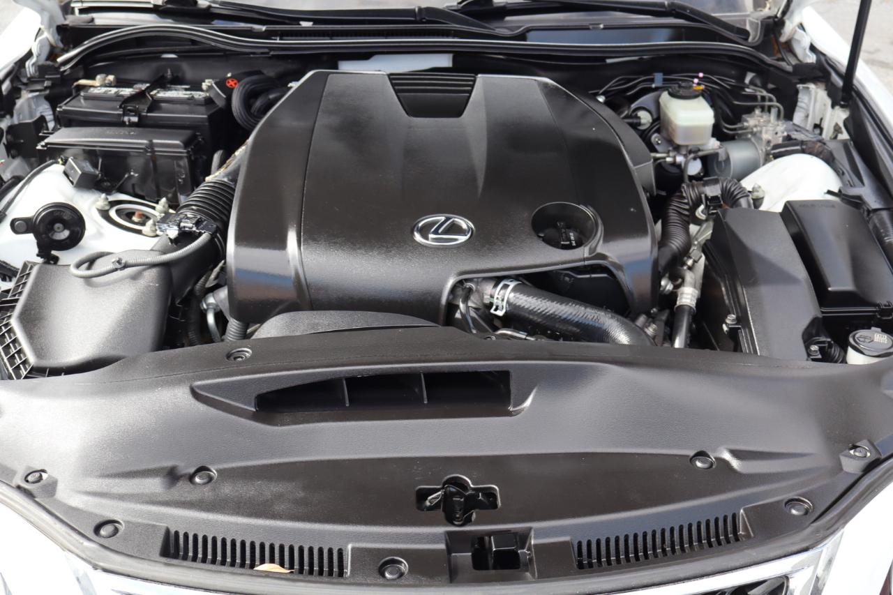 Lexus IS 250 4dr Sport Sdn RWD 2015