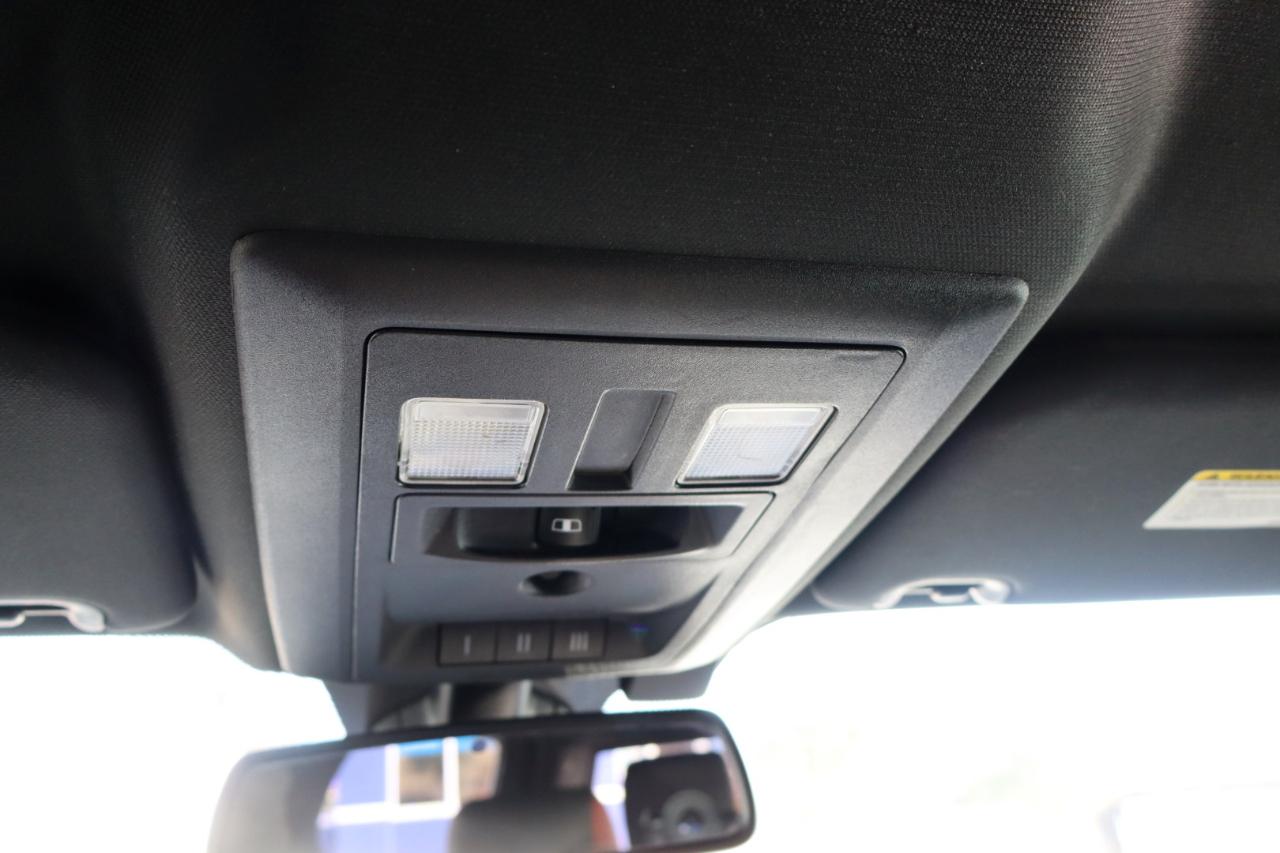 RAM 1500 Rebel 4x4 Crew Cab 5'7" Box 2017