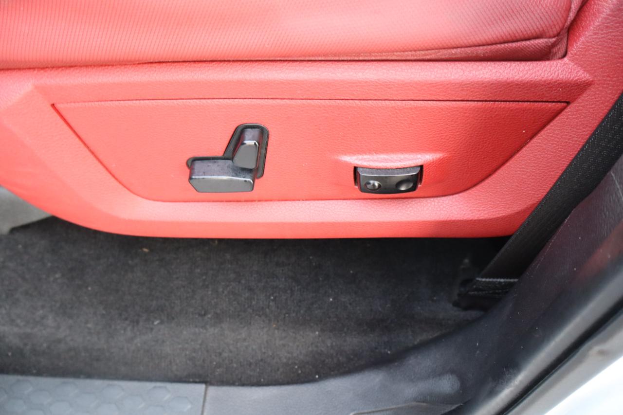 RAM 1500 Rebel 4x4 Crew Cab 5'7" Box 2017