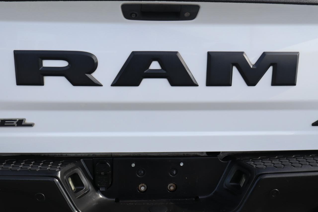 RAM 1500 Rebel 4x4 Crew Cab 5'7" Box 2017