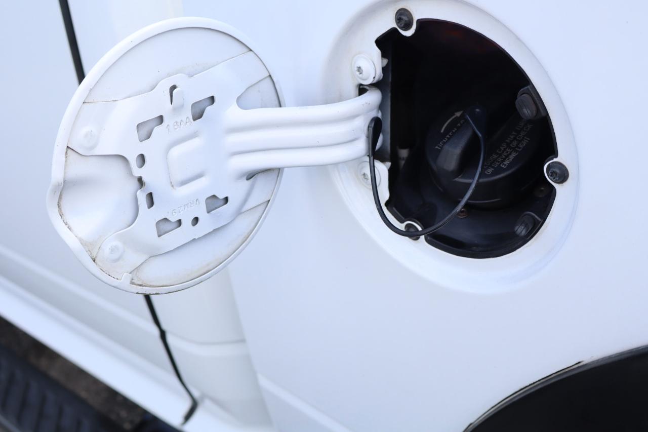 RAM 1500 Rebel 4x4 Crew Cab 5'7" Box 2017