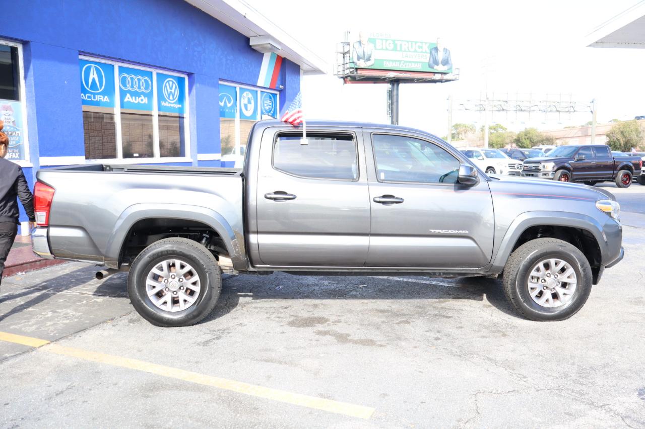 Toyota Tacoma TRD Off Road Double Cab 5' Bed V6 4x2 AT (Natl) 2017