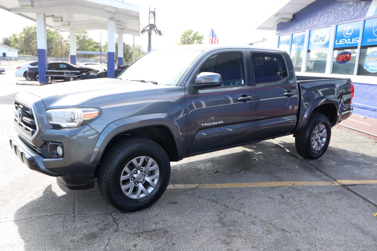 Toyota Tacoma TRD Off Road Double Cab 5' Bed V6 4x2 AT (Natl) 2017