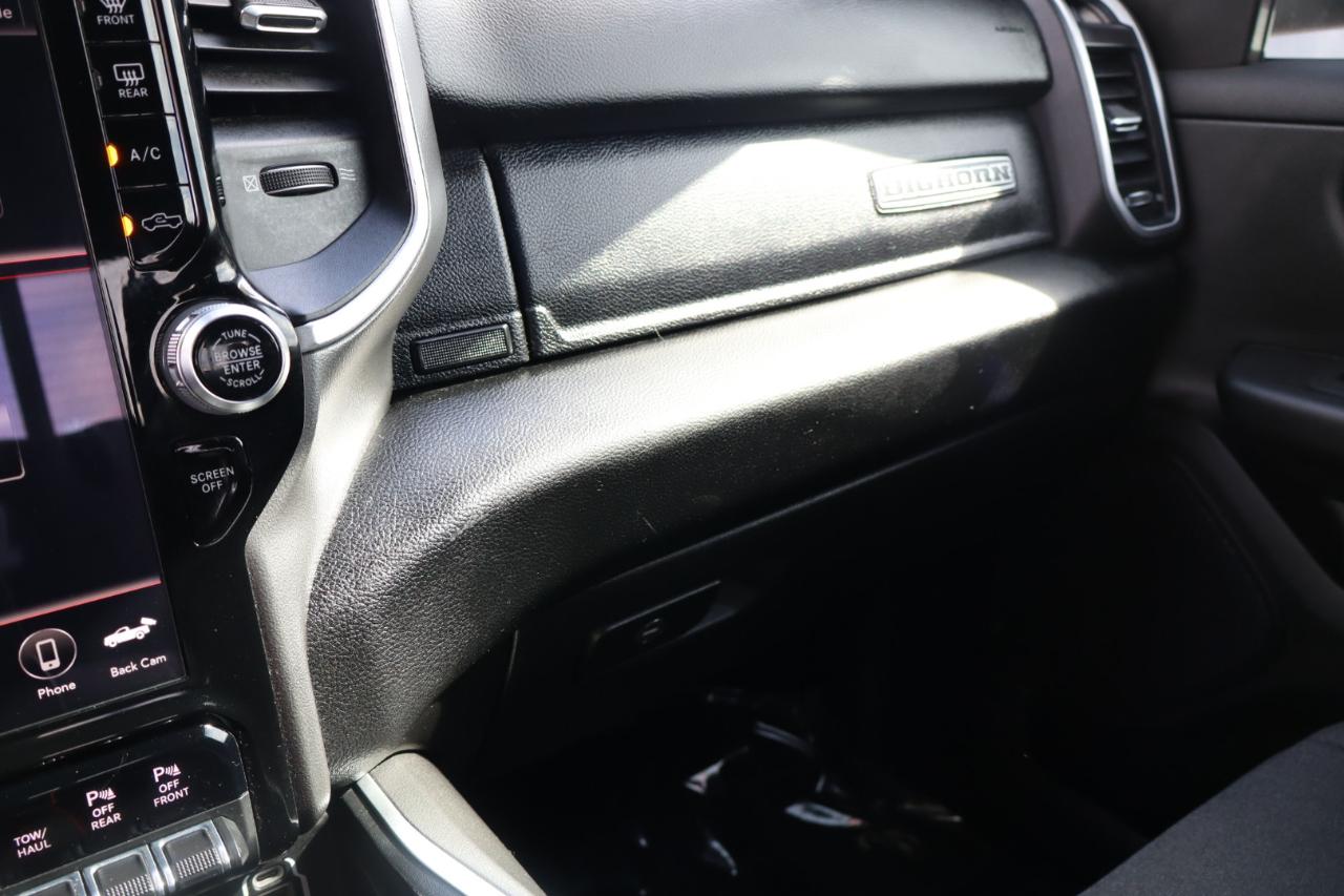 RAM 1500 Big Horn/Lone Star 4x2 Quad Cab 6'4" Box 2019