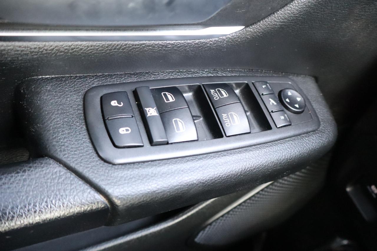 RAM 1500 Big Horn/Lone Star 4x2 Quad Cab 6'4" Box 2019