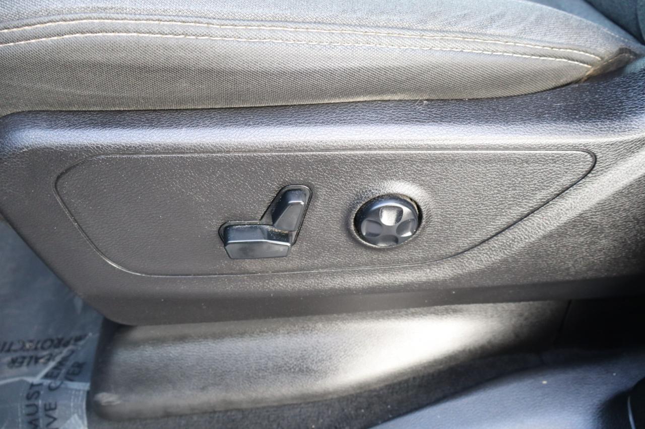 RAM 1500 Big Horn/Lone Star 4x2 Quad Cab 6'4" Box 2019