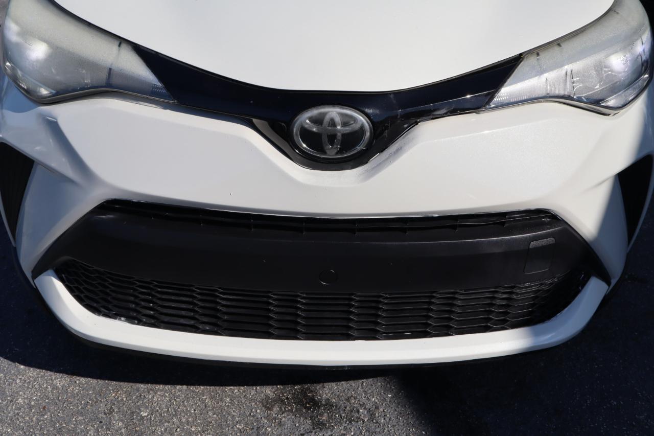 Toyota C-HR Nightshade FWD (Natl) 2021