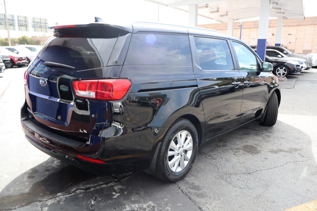 Kia Sedona LX FWD 2017