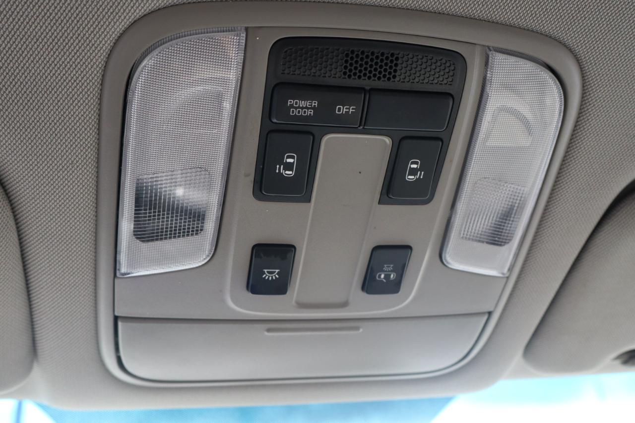 Kia Sedona LX FWD 2017