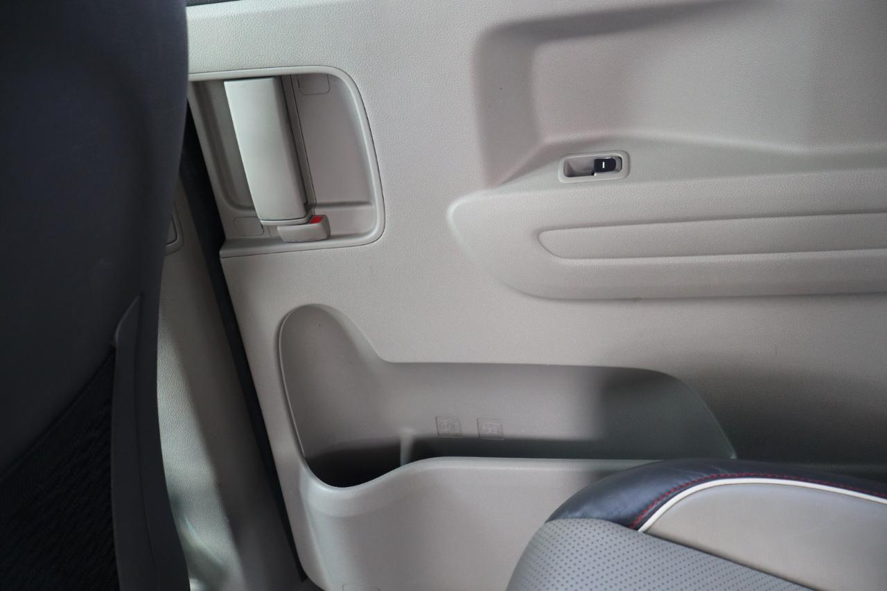 Kia Sedona LX FWD 2017