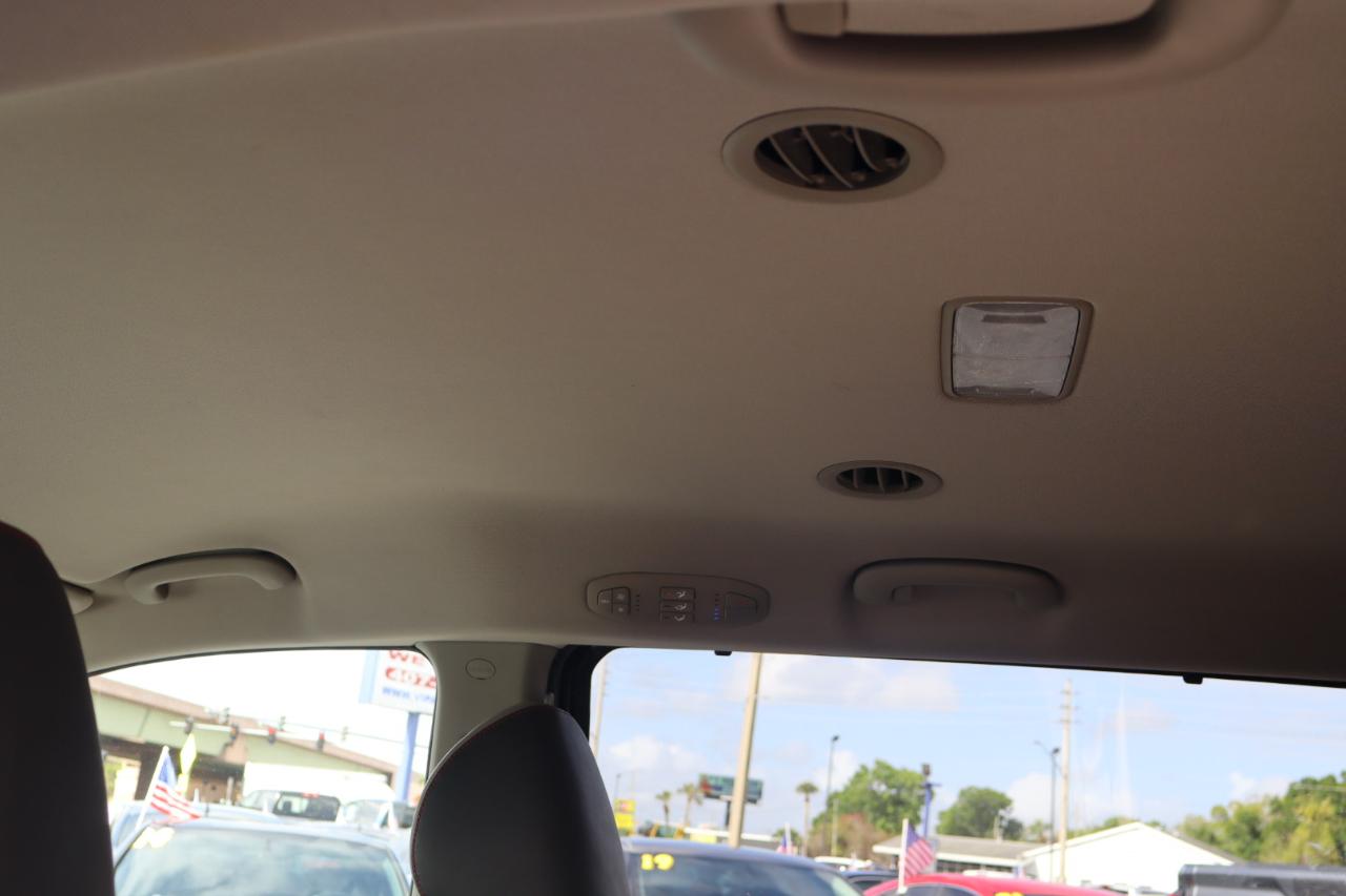 Kia Sedona LX FWD 2017