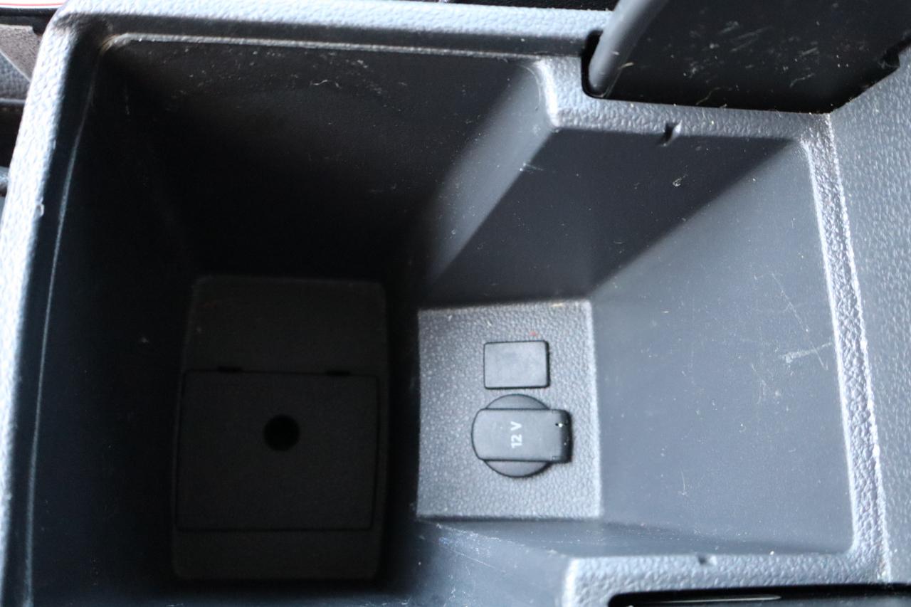 Volkswagen Passat R-Line w/Comfort Pkg Auto 2017