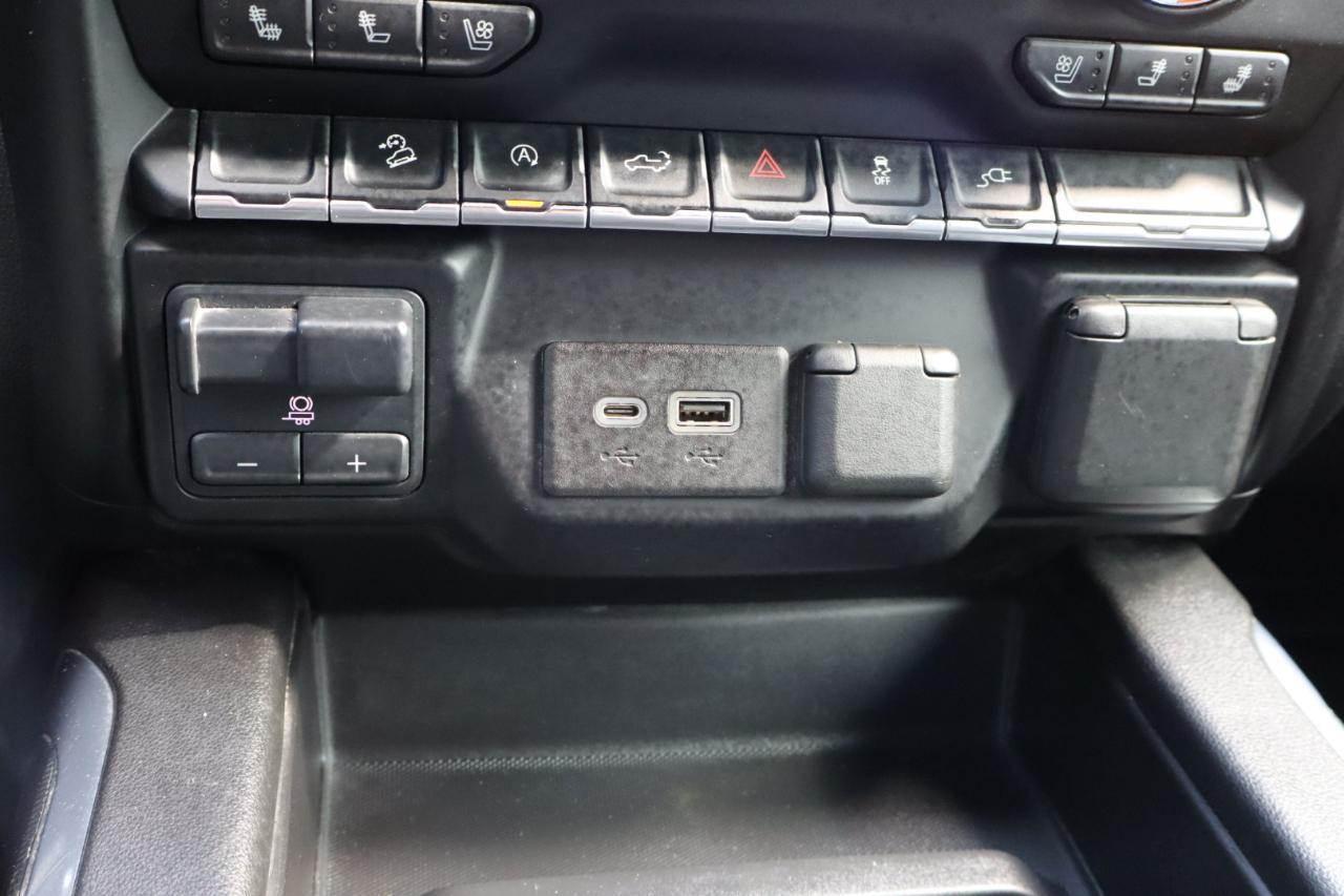 GMC Sierra 1500 4WD Crew Cab 157" AT4 2021