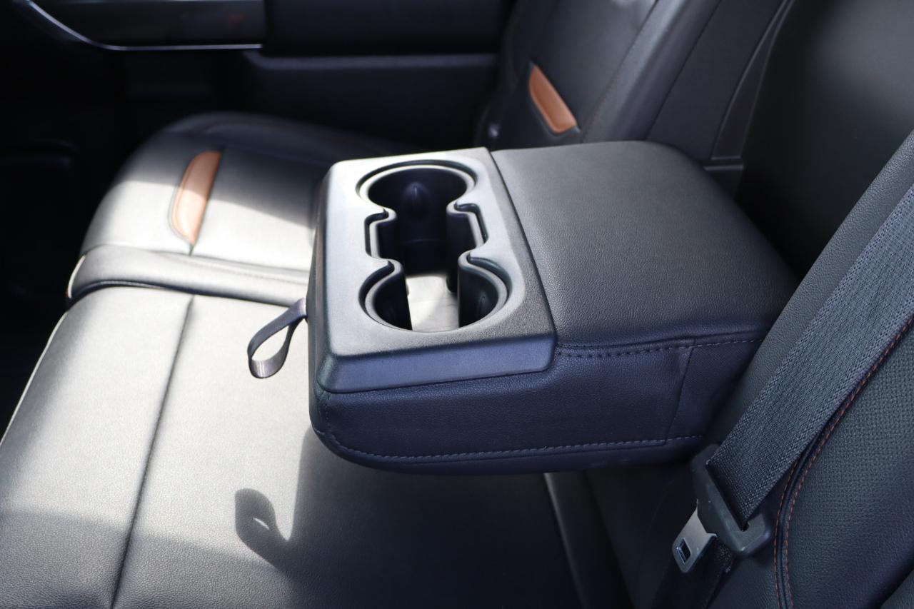 GMC Sierra 1500 4WD Crew Cab 157" AT4 2021