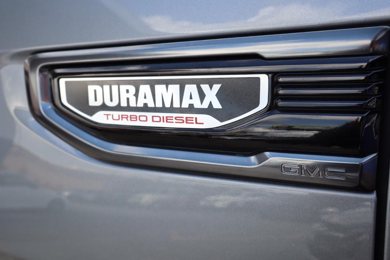 GMC Sierra 1500 4WD Crew Cab 157" AT4 2021