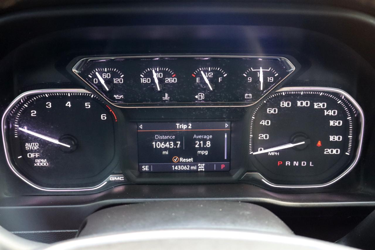 GMC Sierra 1500 4WD Crew Cab 157" AT4 2021