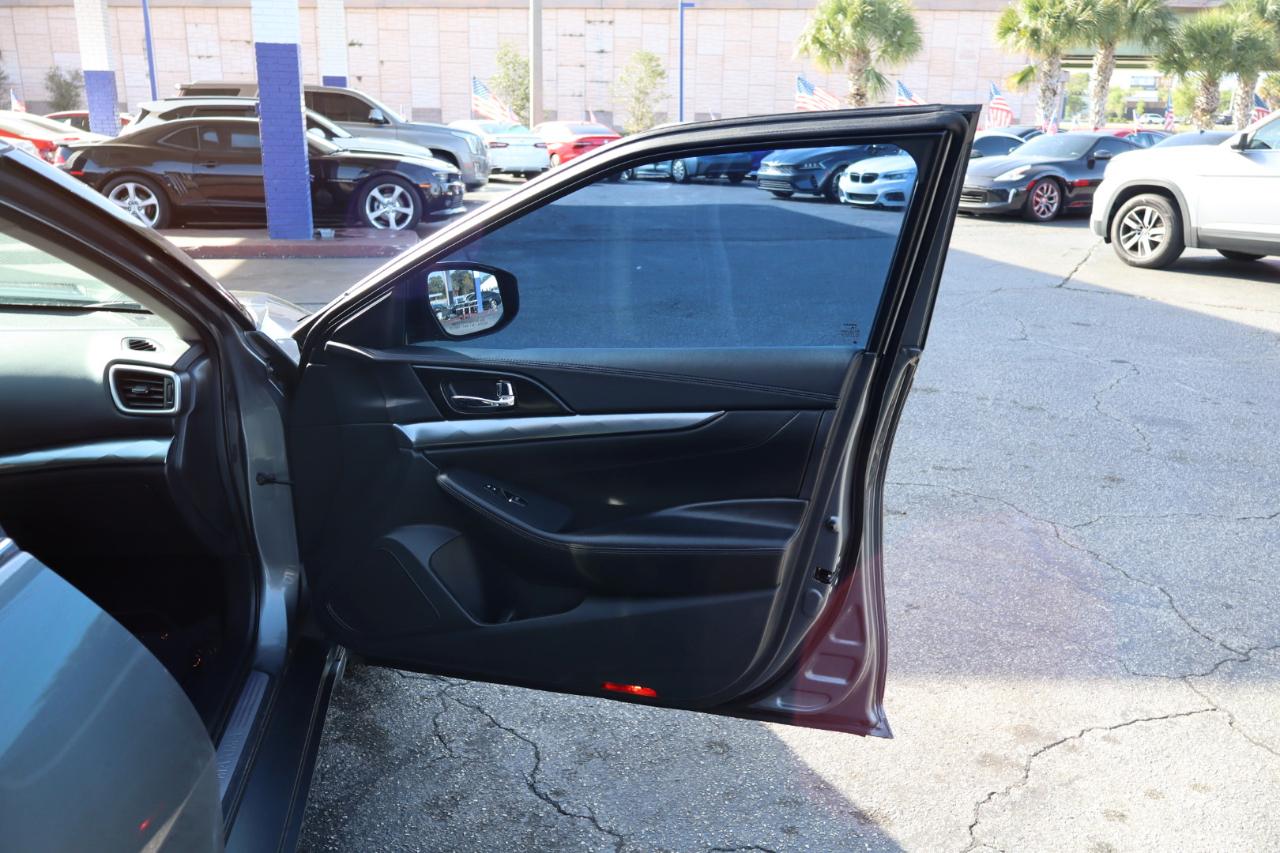 Nissan Maxima S 3.5L 2019