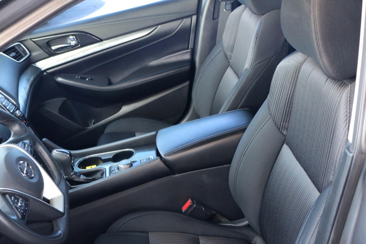 Nissan Maxima S 3.5L 2019