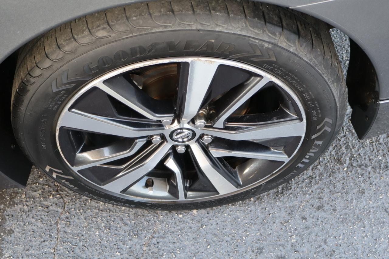 Nissan Maxima S 3.5L 2019