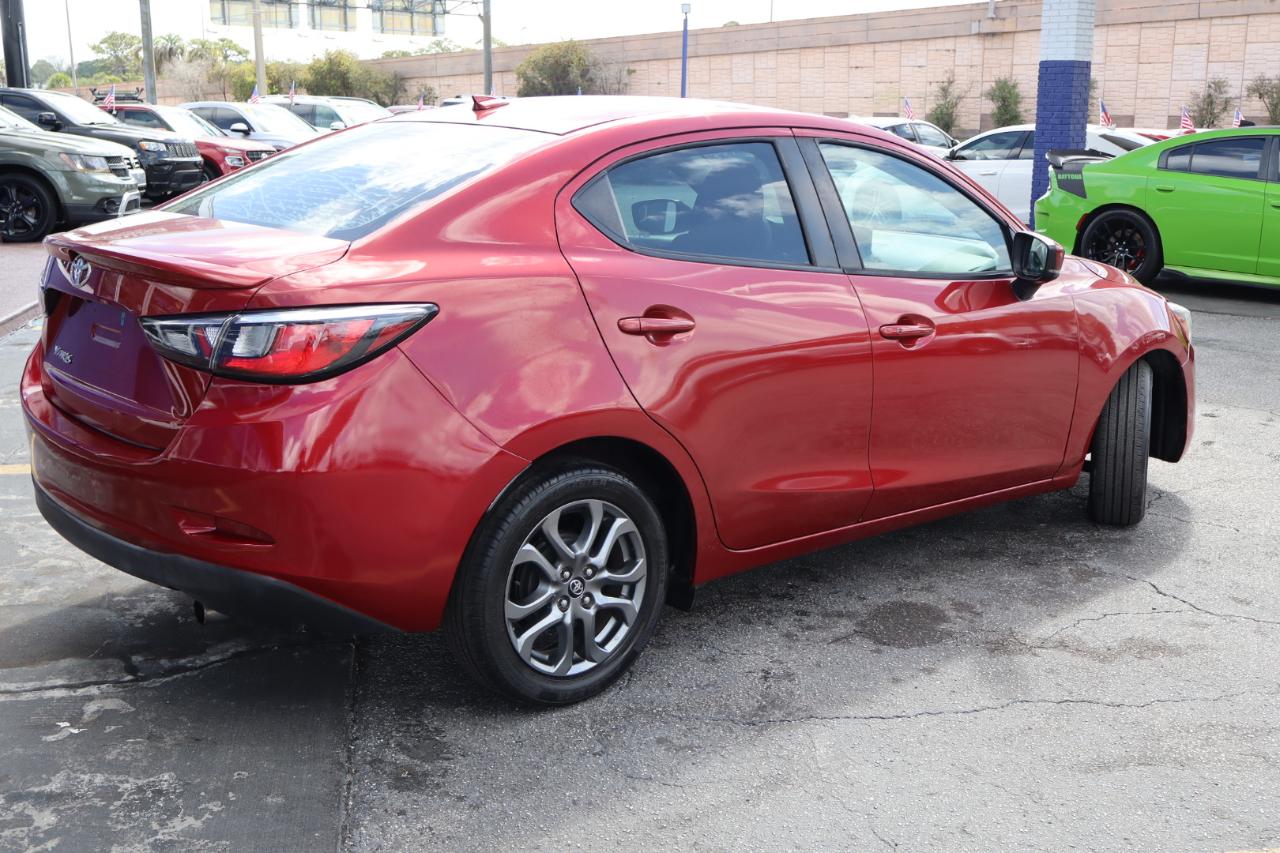 Toyota Yaris Sedan XLE Auto (Natl) 2019
