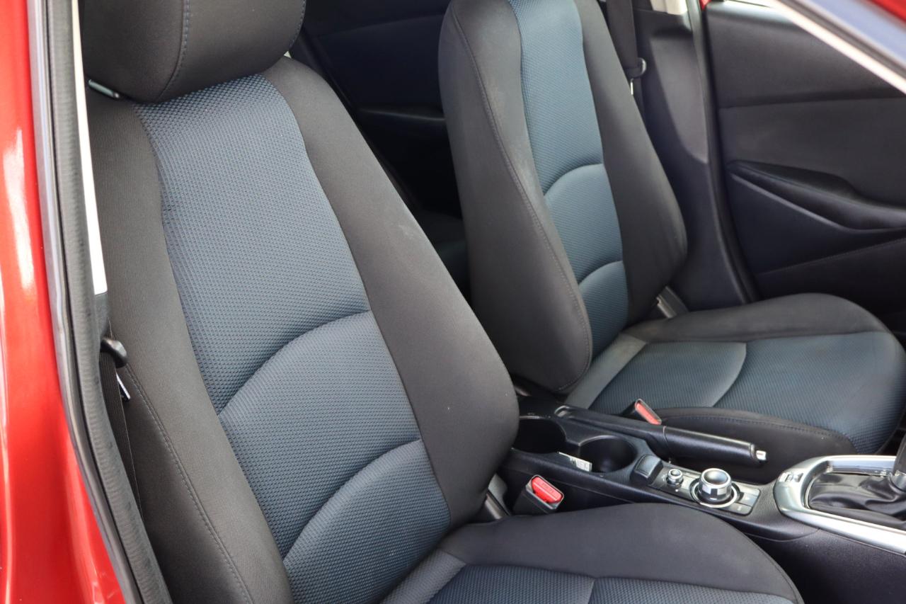 Toyota Yaris Sedan XLE Auto (Natl) 2019