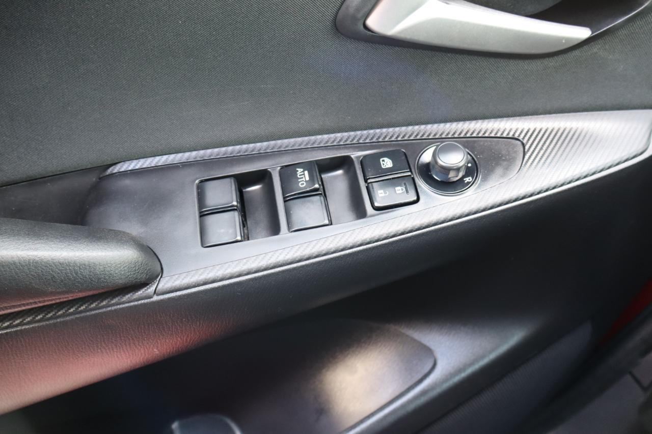Toyota Yaris Sedan XLE Auto (Natl) 2019