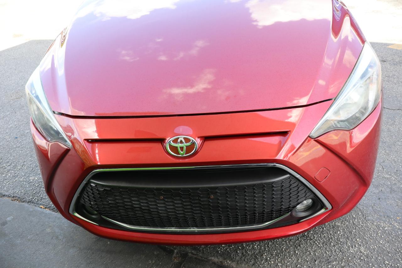 Toyota Yaris Sedan XLE Auto (Natl) 2019