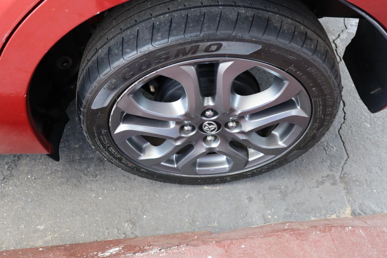 Toyota Yaris Sedan XLE Auto (Natl) 2019
