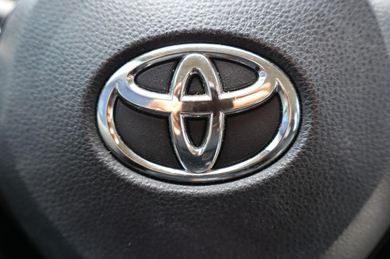 Toyota Corolla LE CVT (Natl) 2021