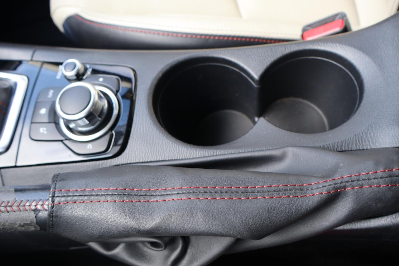 Mazda MAZDA3 5dr HB Auto s Grand Touring 2016