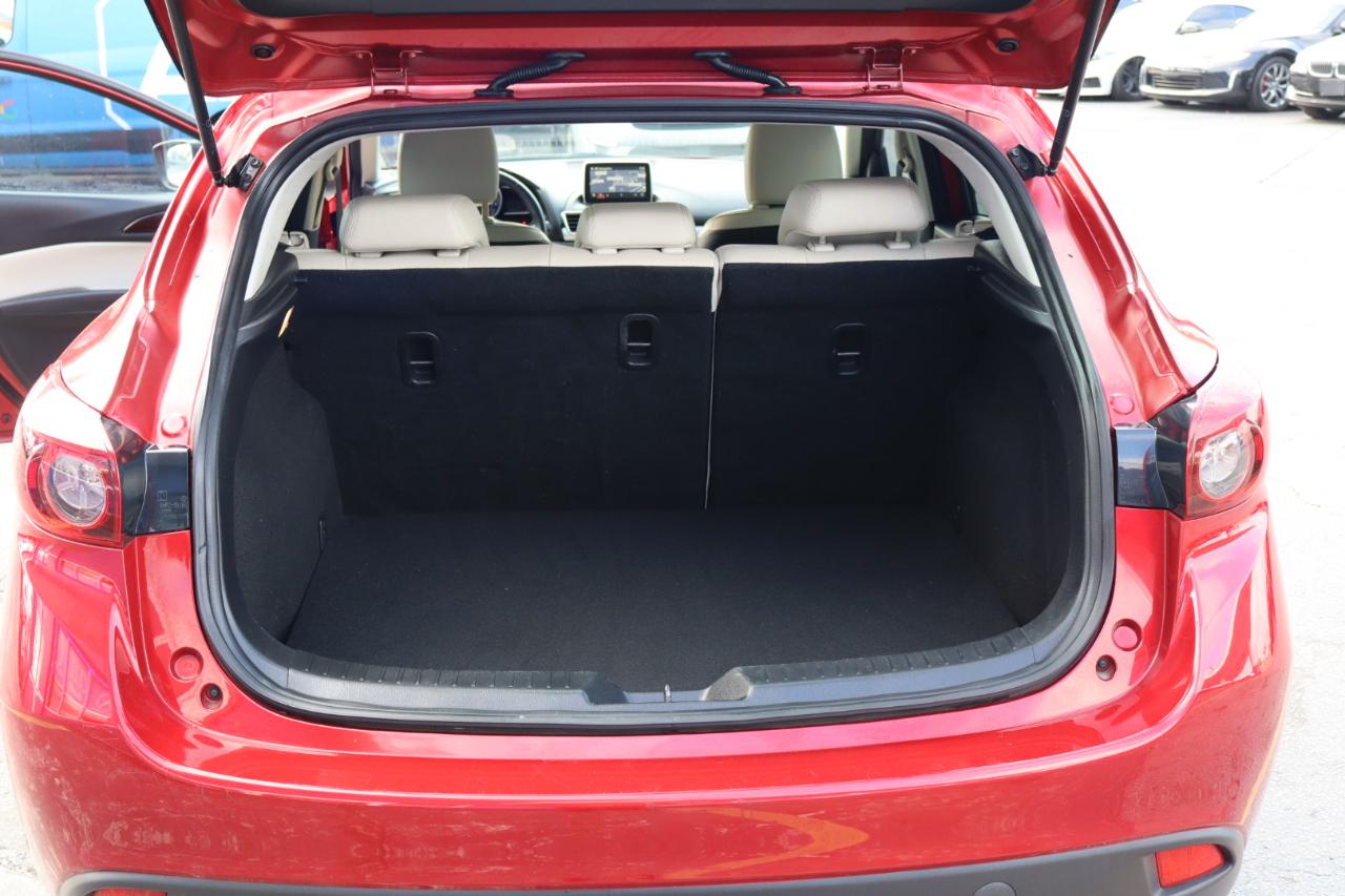 Mazda MAZDA3 5dr HB Auto s Grand Touring 2016