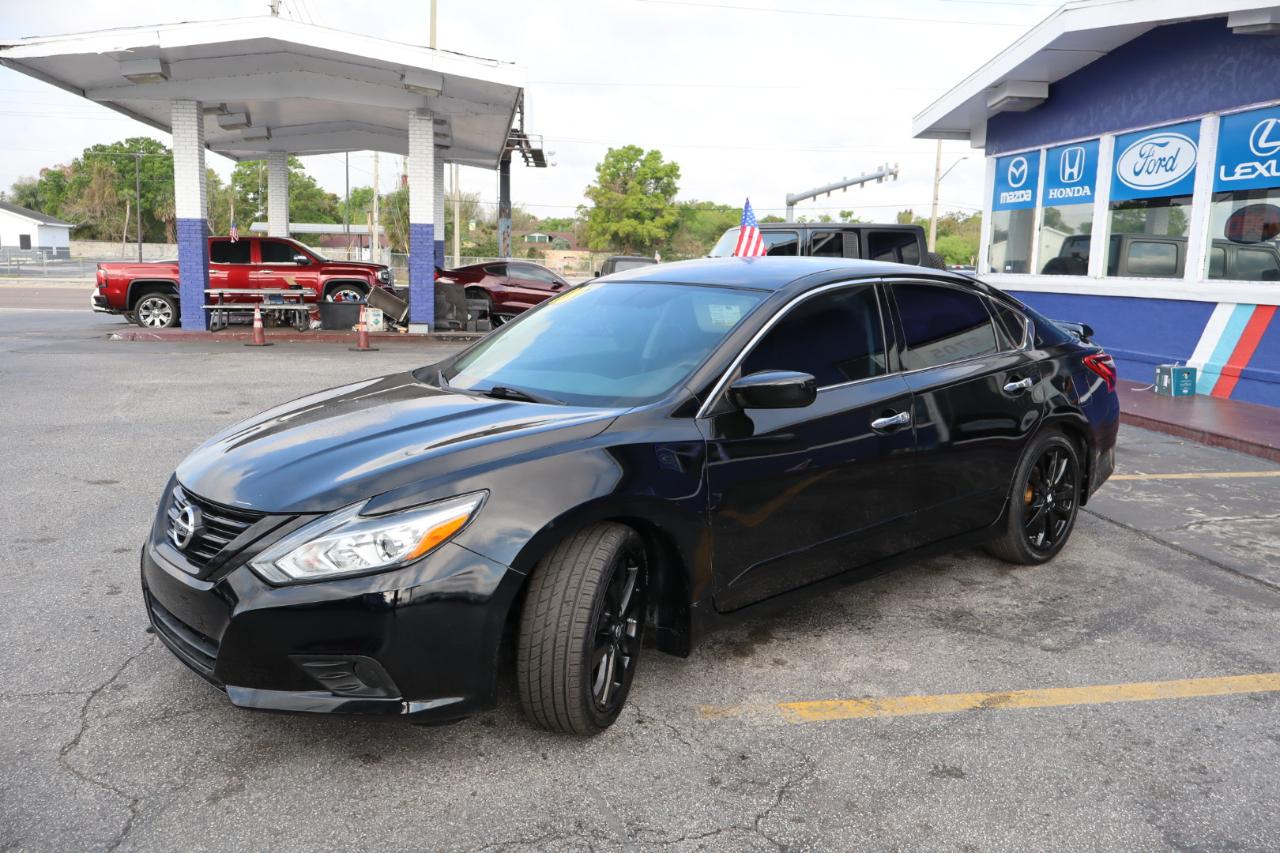 Nissan Altima 2.5 SR Sedan 2018