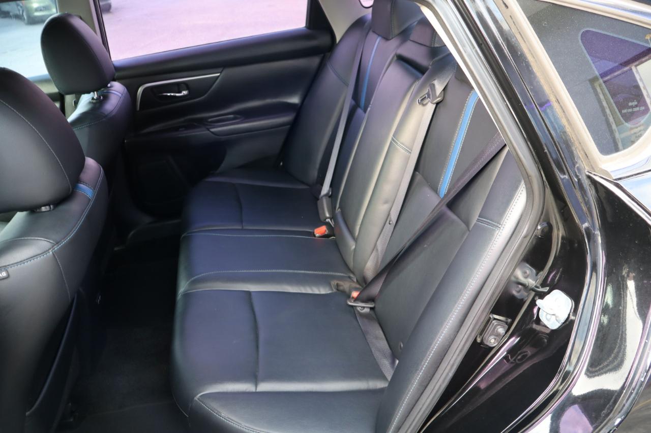 Nissan Altima 2.5 SR Sedan 2018