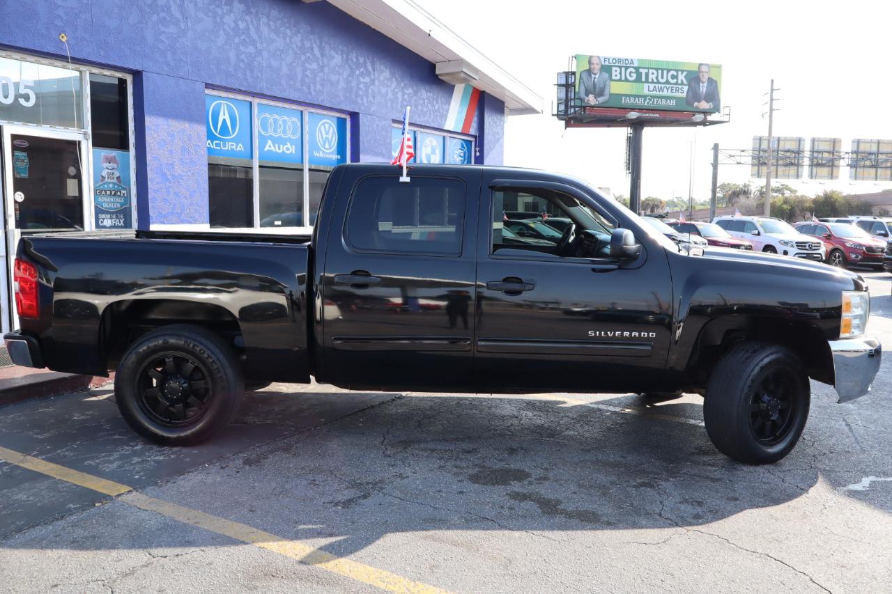 Chevrolet Silverado 1500 4WD Crew Cab 143.5" LT 2013