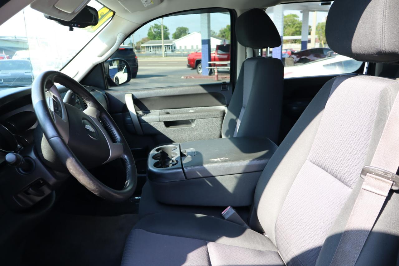 Chevrolet Silverado 1500 4WD Crew Cab 143.5" LT 2013