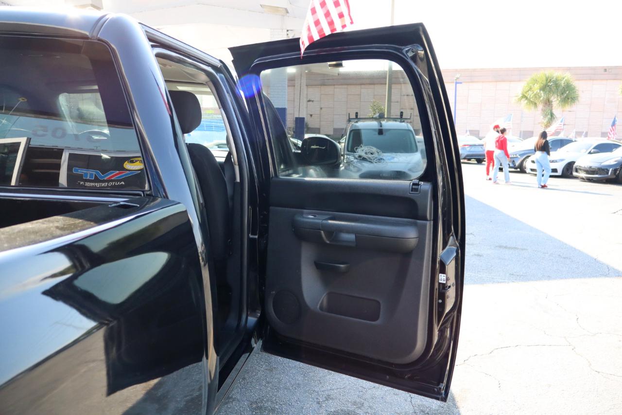 Chevrolet Silverado 1500 4WD Crew Cab 143.5" LT 2013