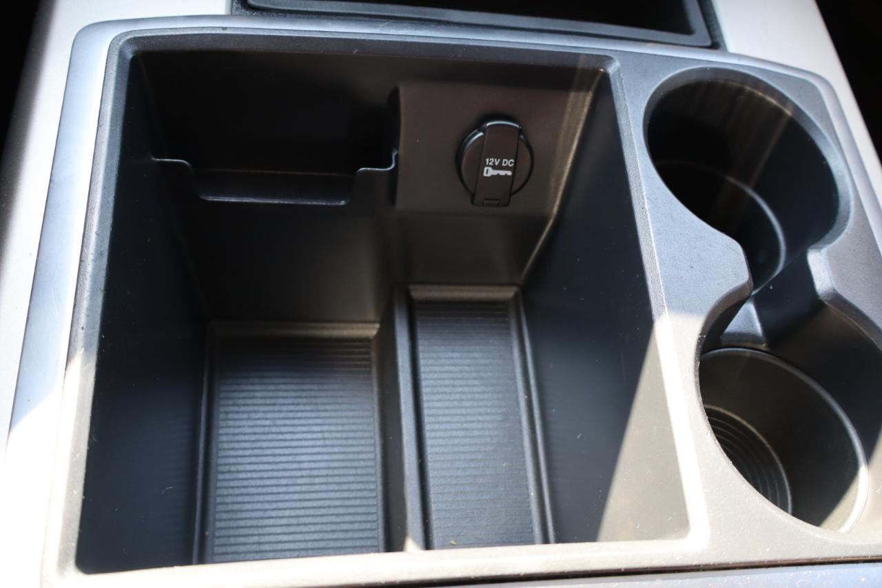 RAM 1500 2WD Crew Cab 140.5" Big Horn 2014