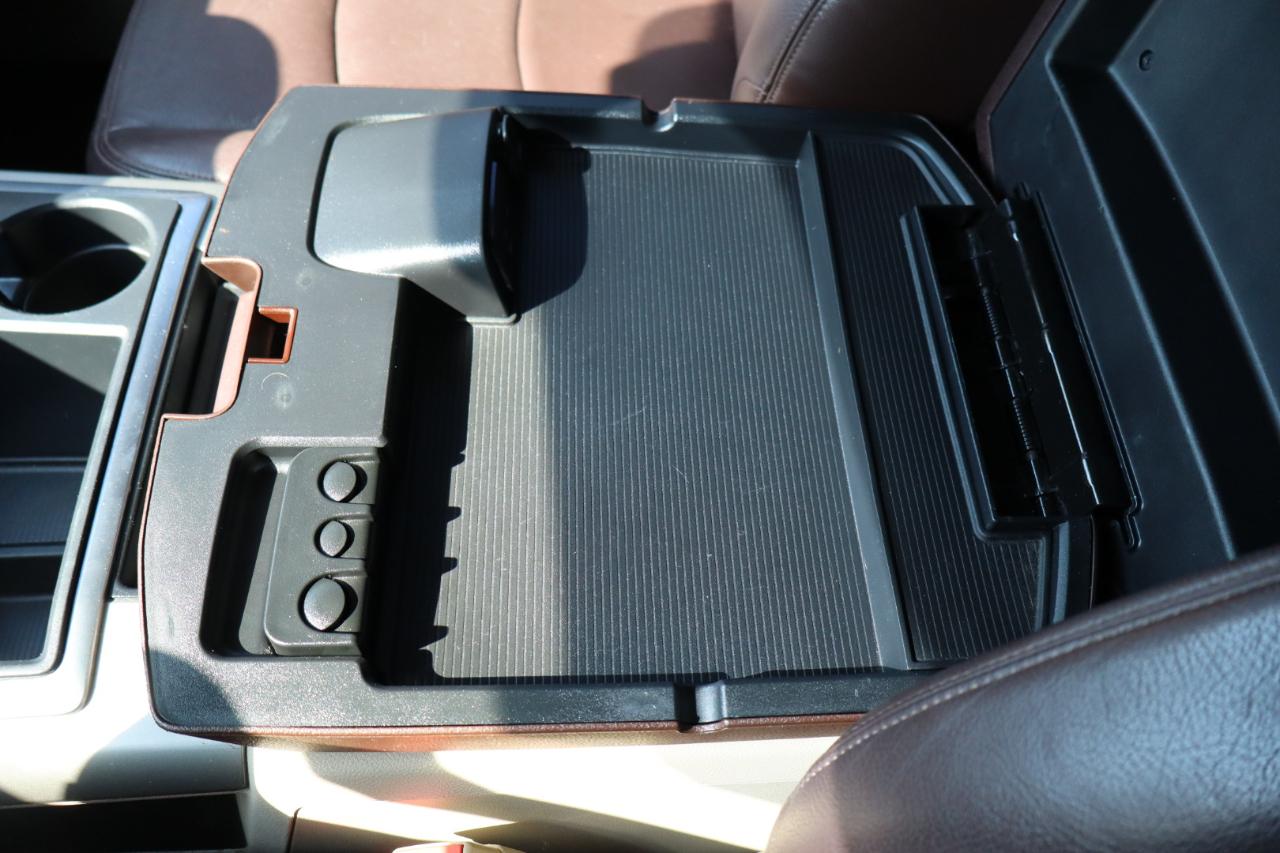 RAM 1500 2WD Crew Cab 140.5" Big Horn 2014