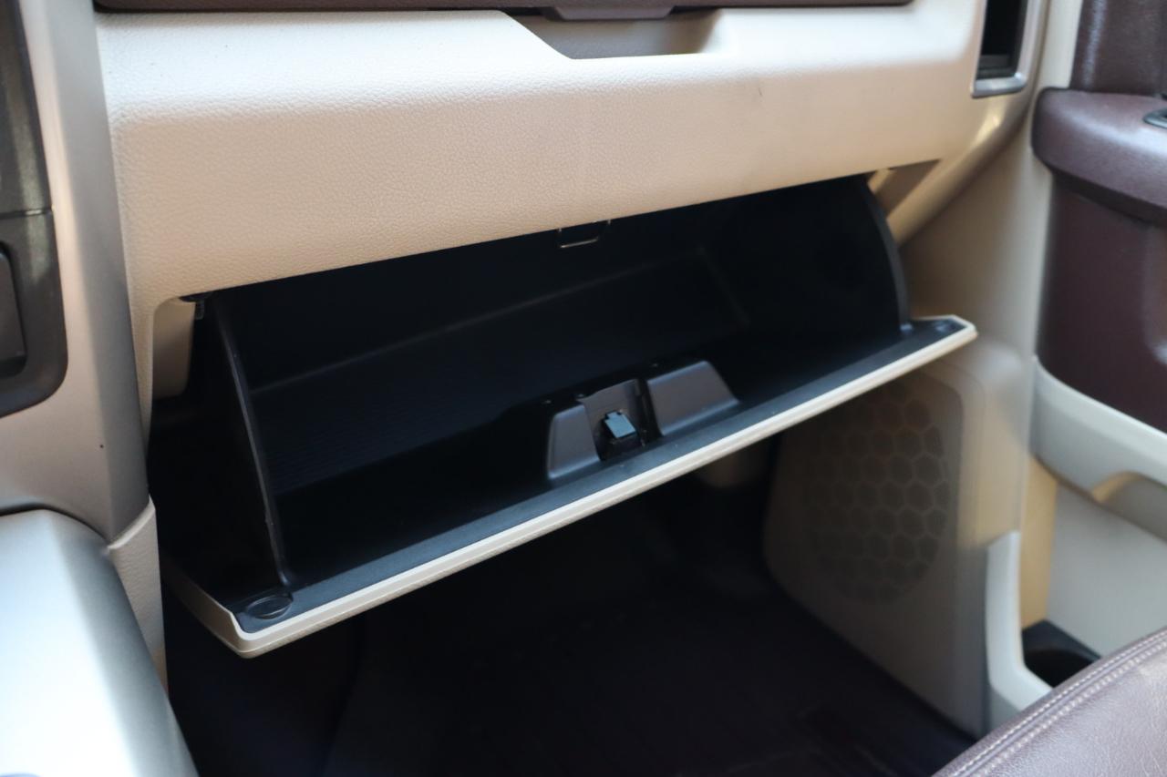 RAM 1500 2WD Crew Cab 140.5" Big Horn 2014