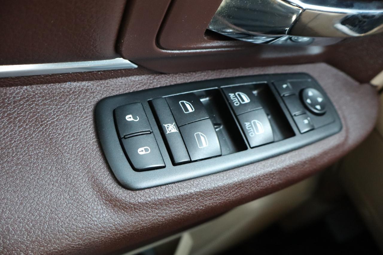 RAM 1500 2WD Crew Cab 140.5" Big Horn 2014