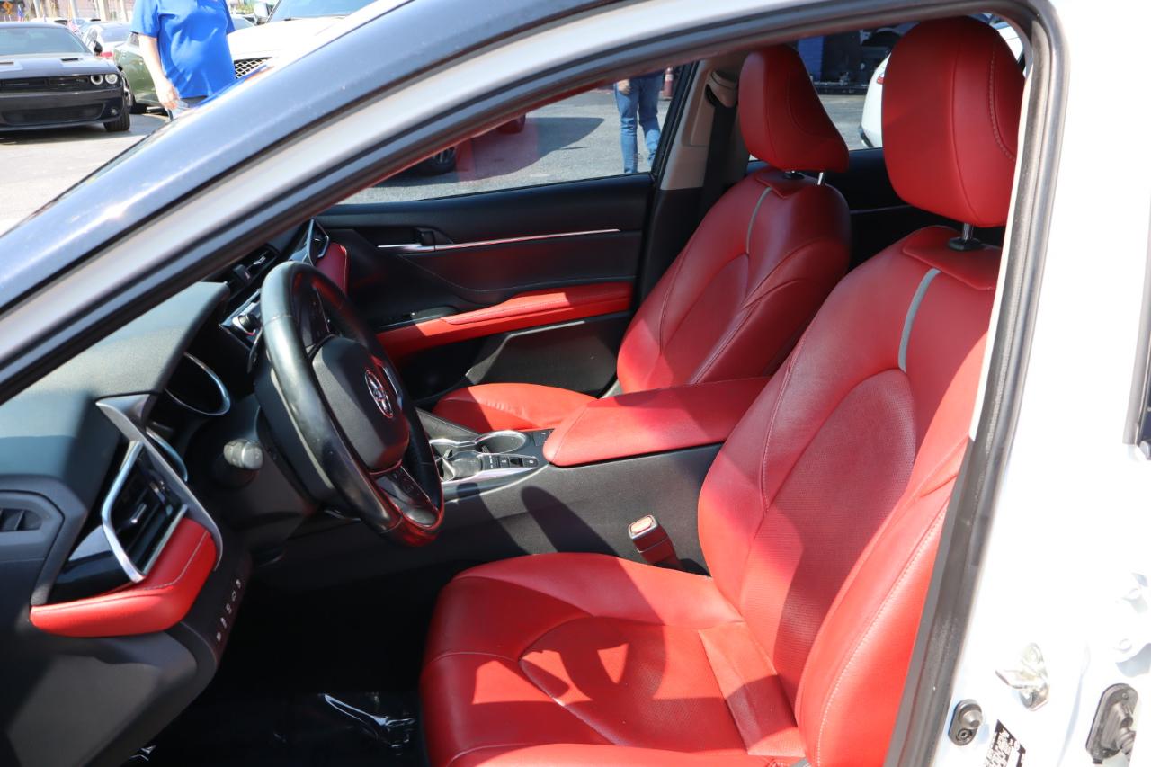 Toyota Camry XSE Auto (Natl) 2018