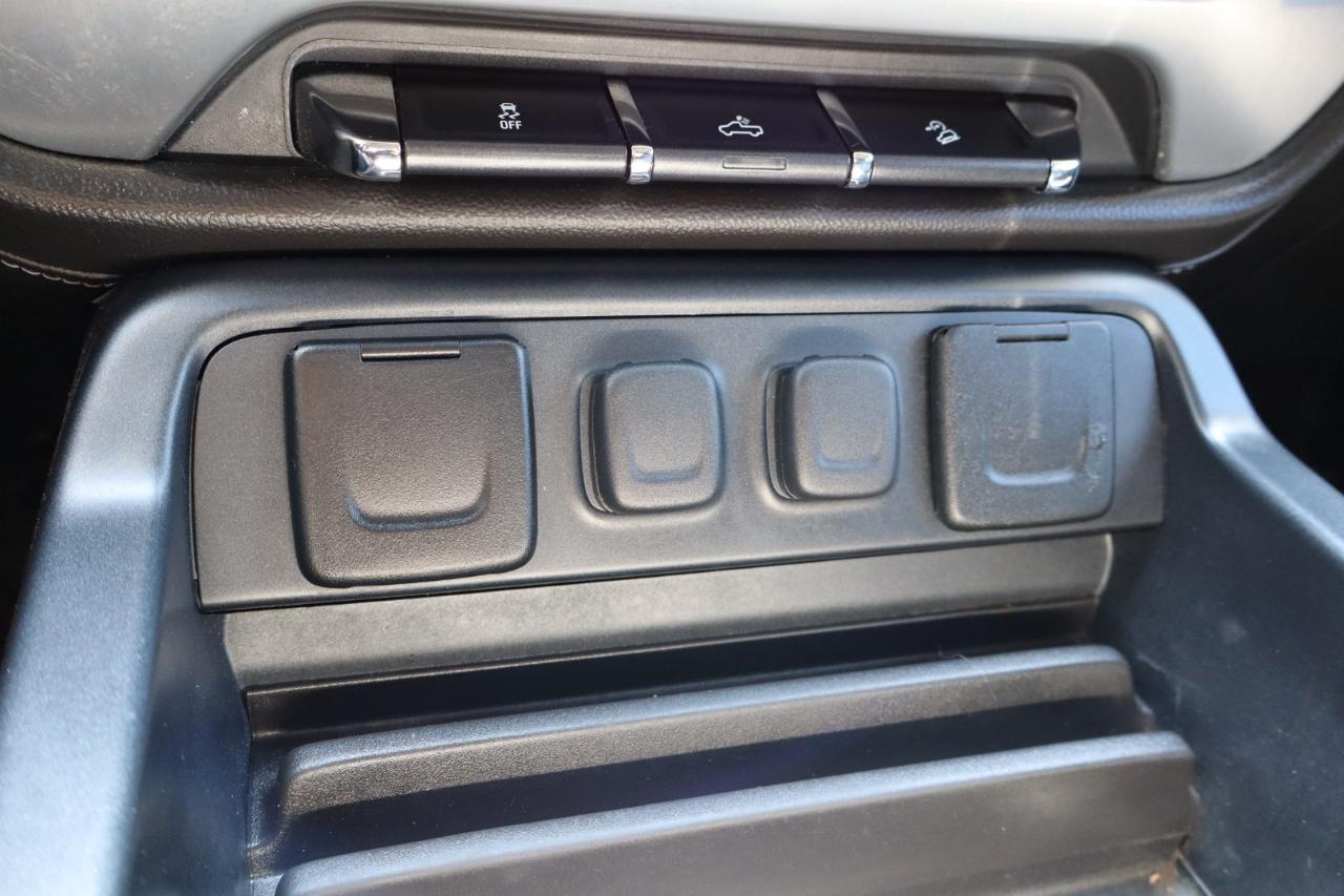 GMC Sierra 1500 4WD Crew Cab 153.0" SLE 2017