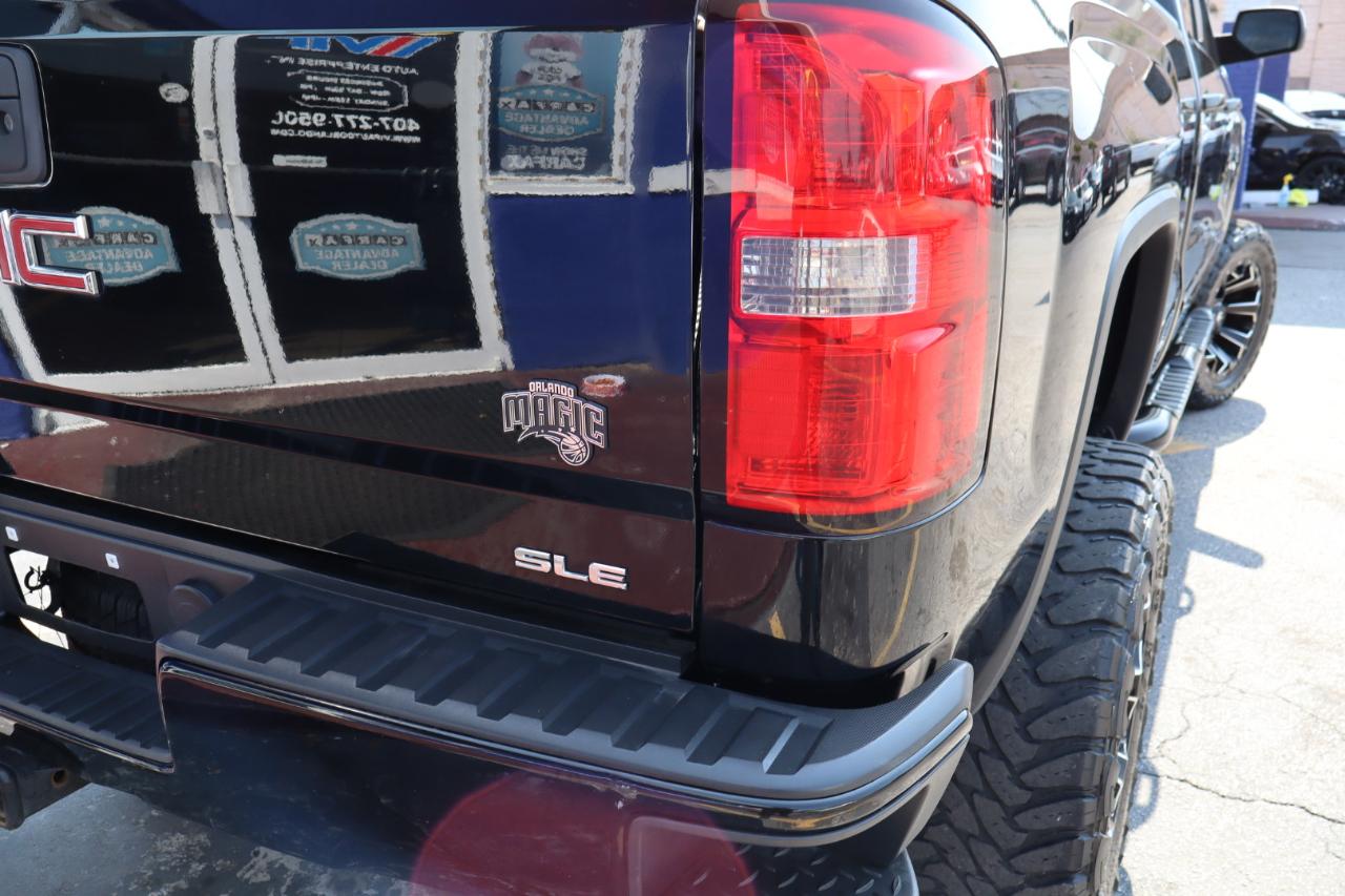 GMC Sierra 1500 4WD Crew Cab 153.0" SLE 2017