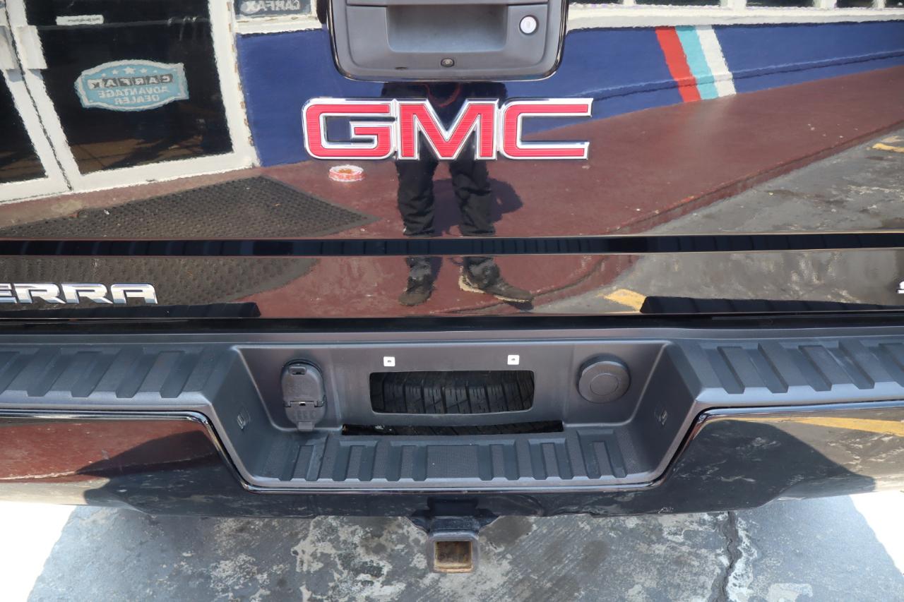 GMC Sierra 1500 4WD Crew Cab 153.0" SLE 2017