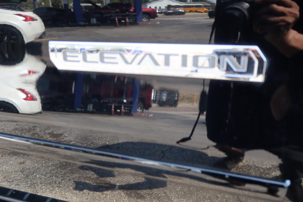 GMC Sierra 1500 4WD Crew Cab 153.0" SLE 2017