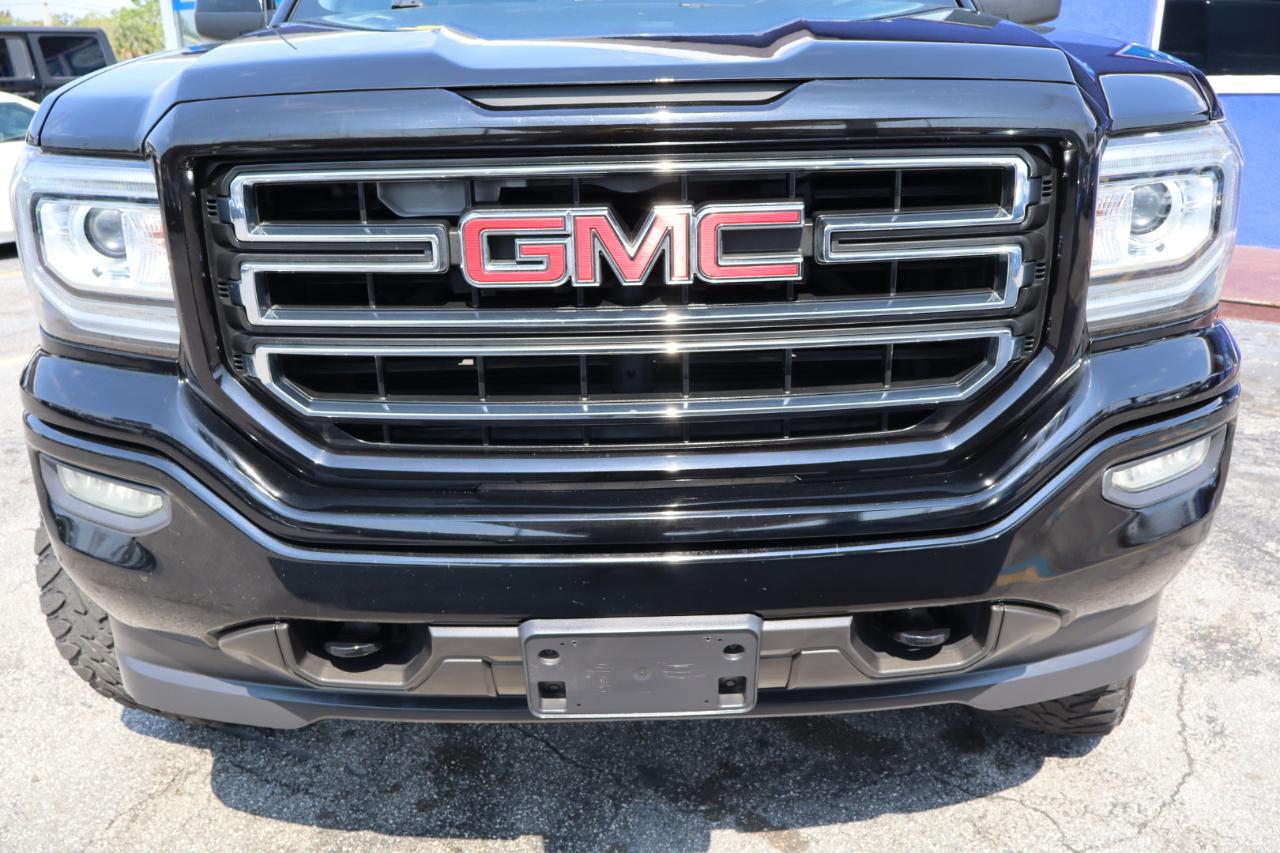 GMC Sierra 1500 4WD Crew Cab 153.0" SLE 2017