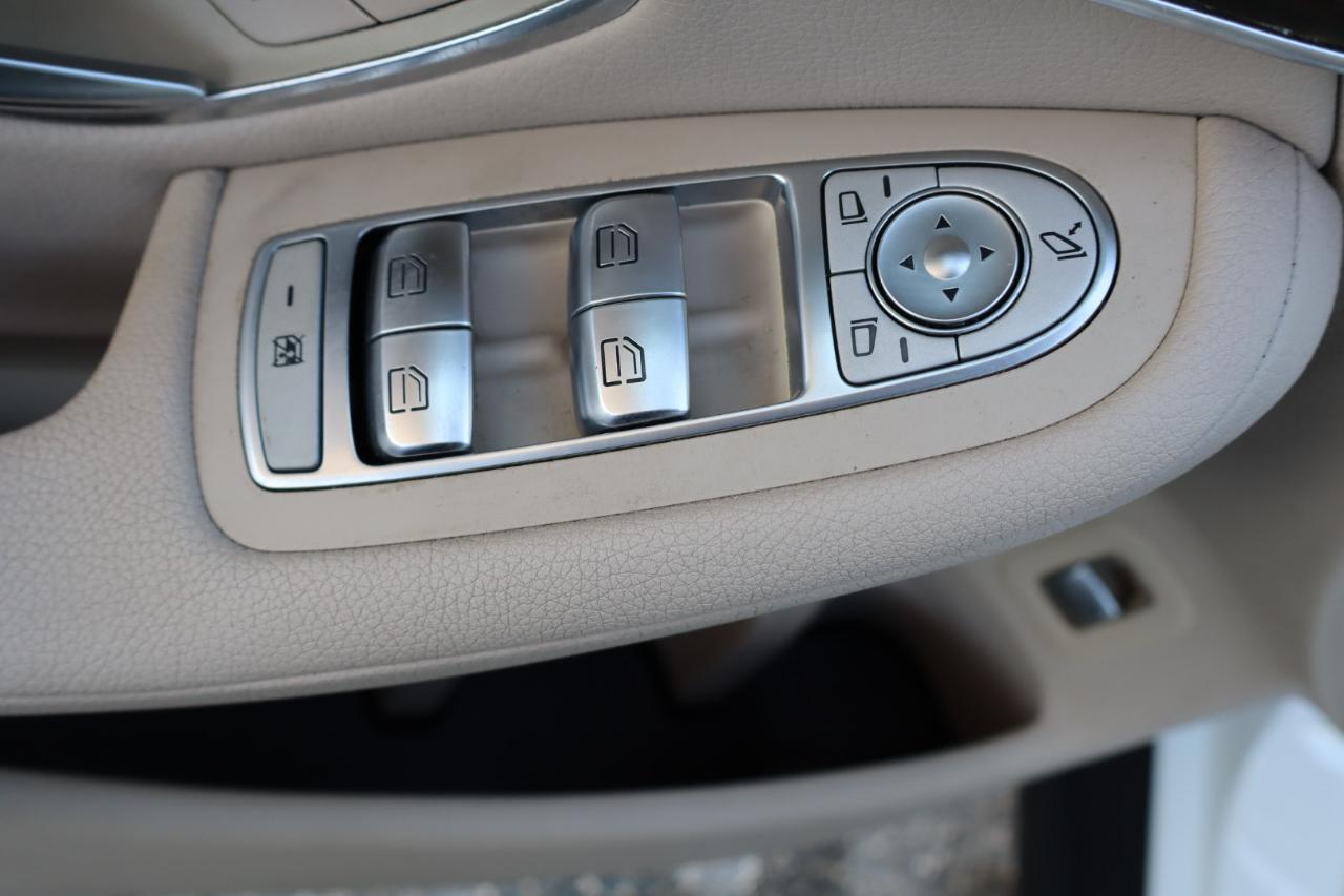 Mercedes-Benz GLC RWD 4dr GLC 300 2016